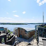 Dinbnb Apartments L High-End L Balcony L Rooftop L Self Check-In