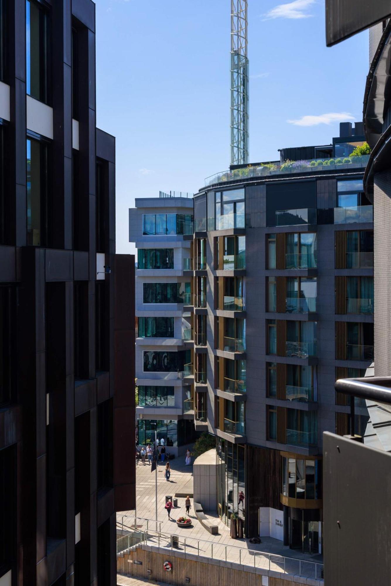 Dinbnb L High-end L Balcony L Rooftop L Self Check-in Oslo