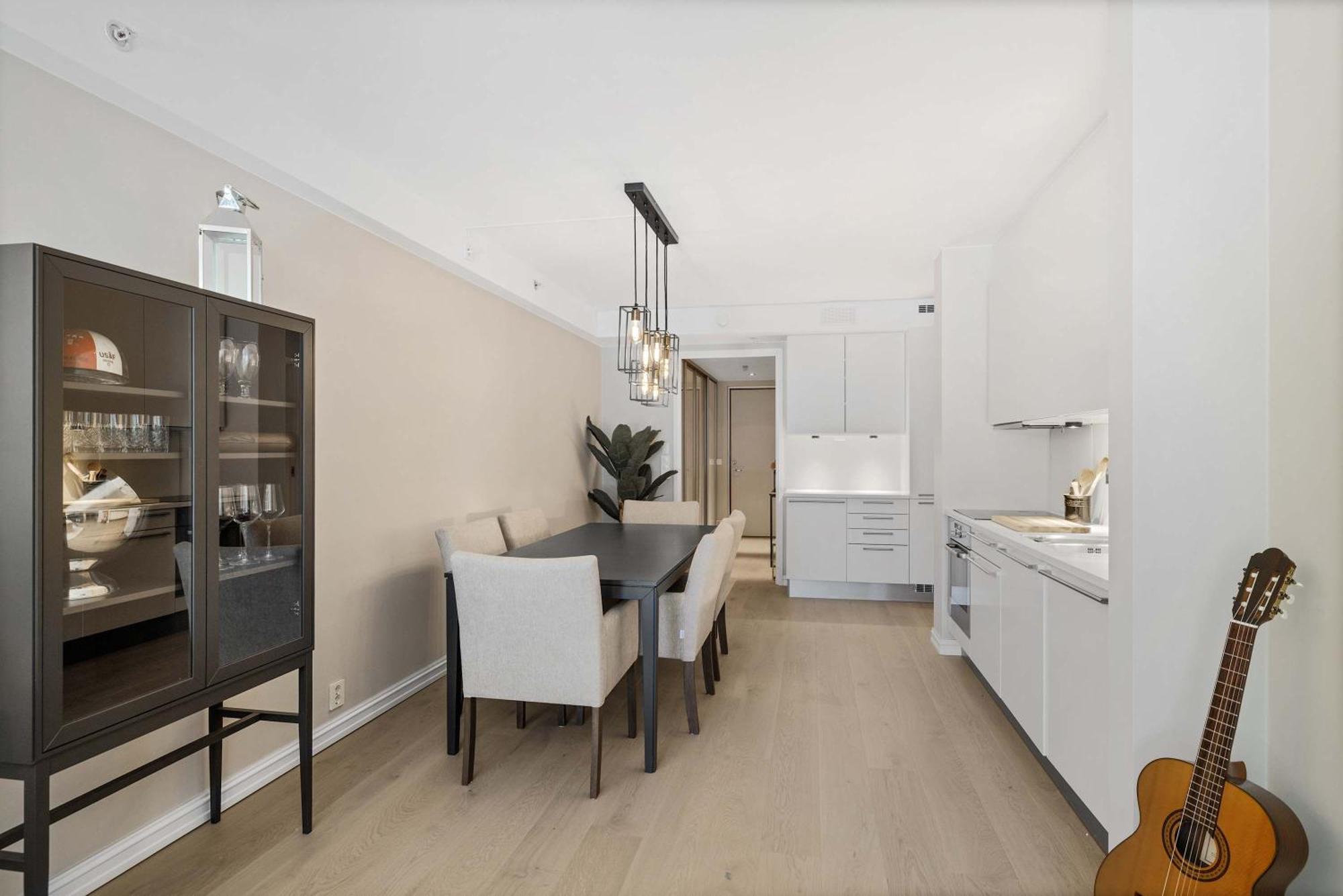 Dinbnb L High-end L Balcony L Rooftop L Self Check-in * Oslo
