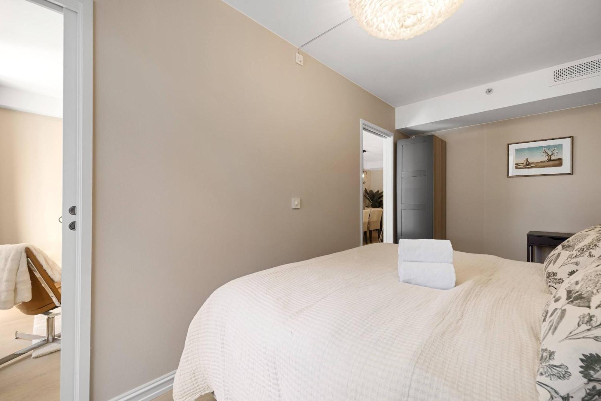 Leilighet Dinbnb L High-end L Balcony L Rooftop L Self Check-in